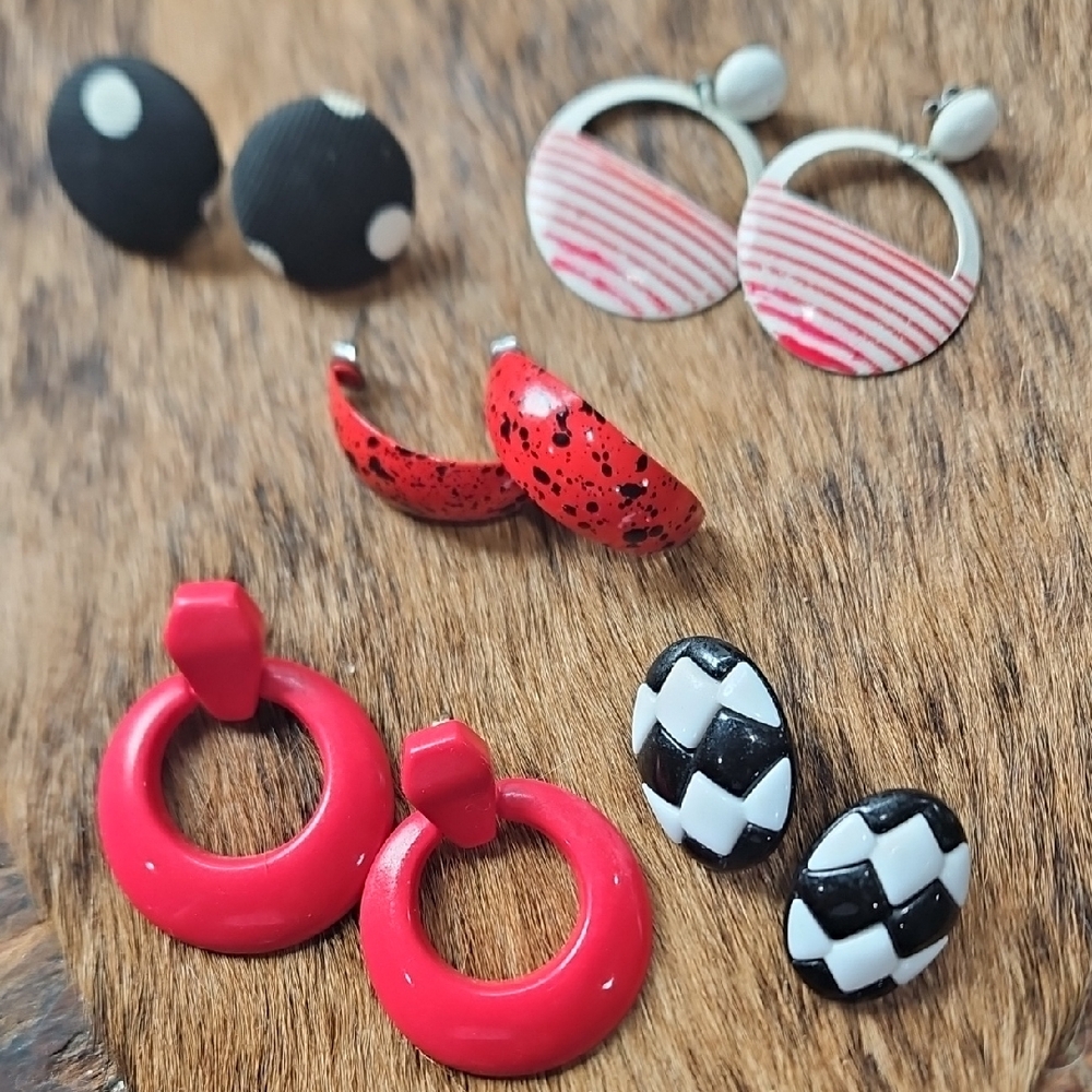 1980s Retro Earring Lot Black White & Red Classic Vintagr Post Earring Set